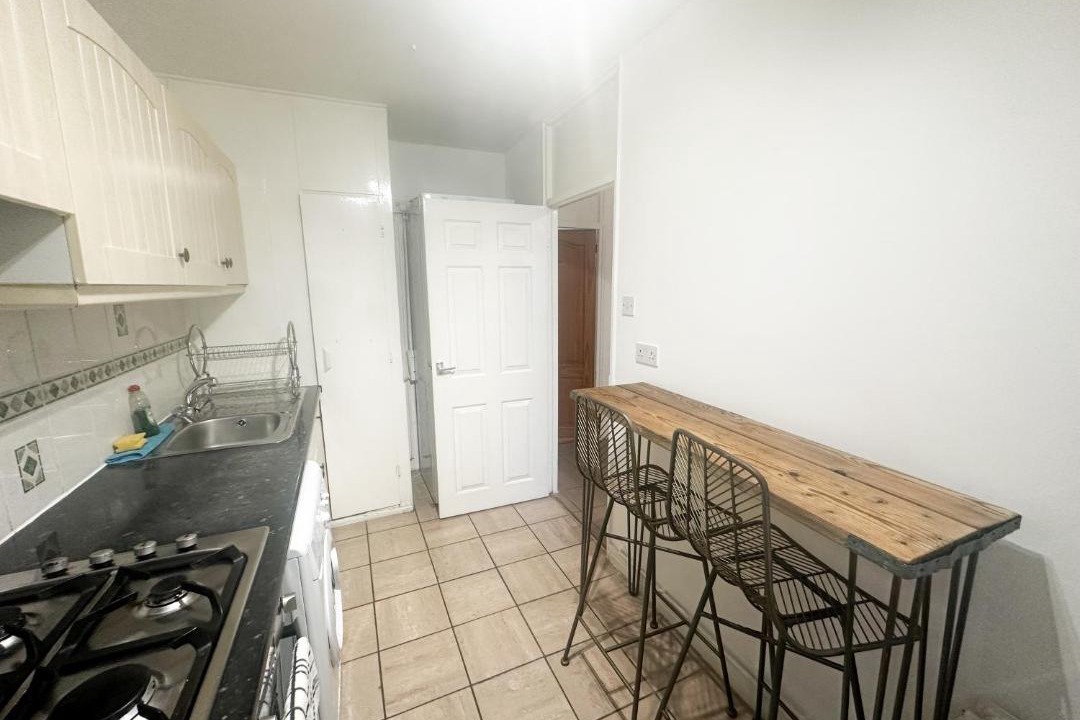 Photo of Others in Whitechapel