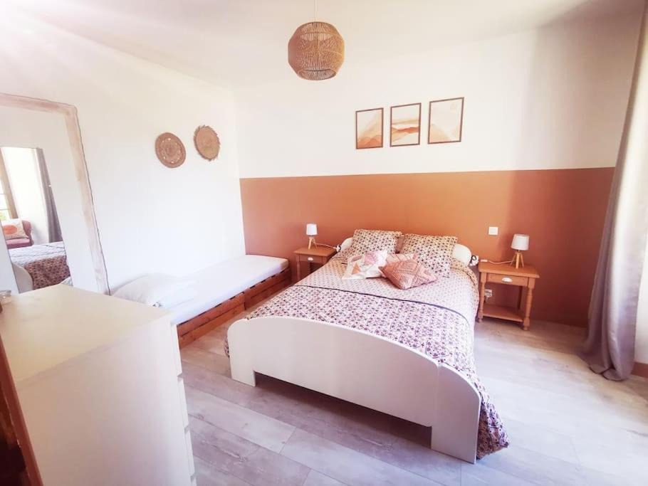 Photo of Others in Oize