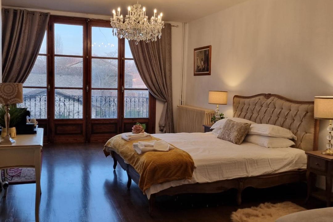 Photo of Others in Confolens