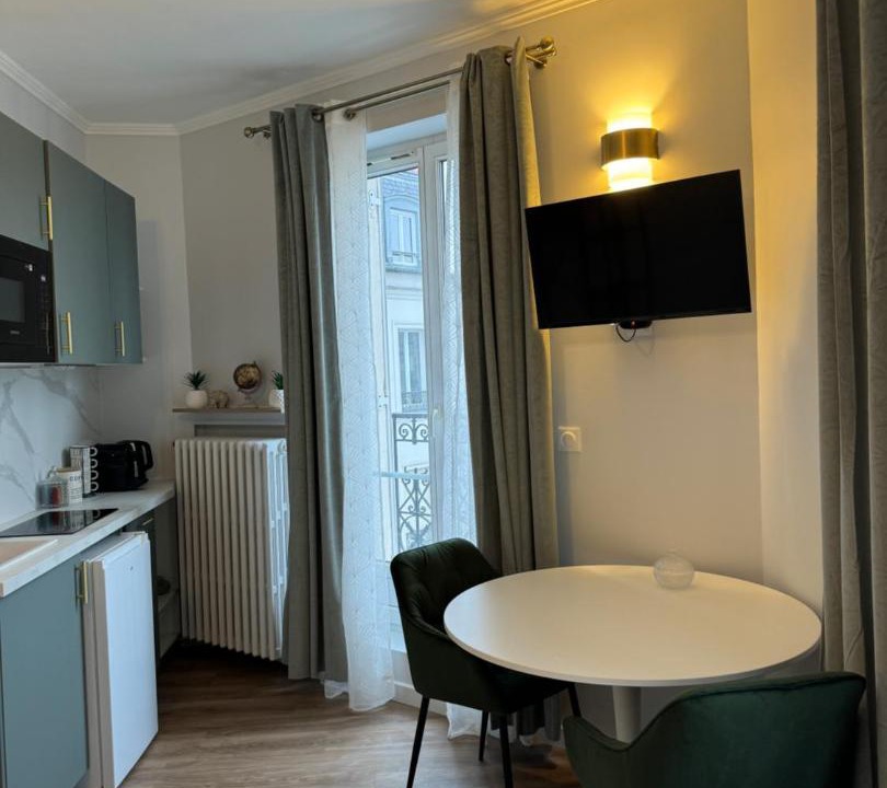 Photo of Others in Levallois-Perret