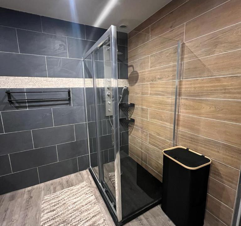 Photo of Others in Priay