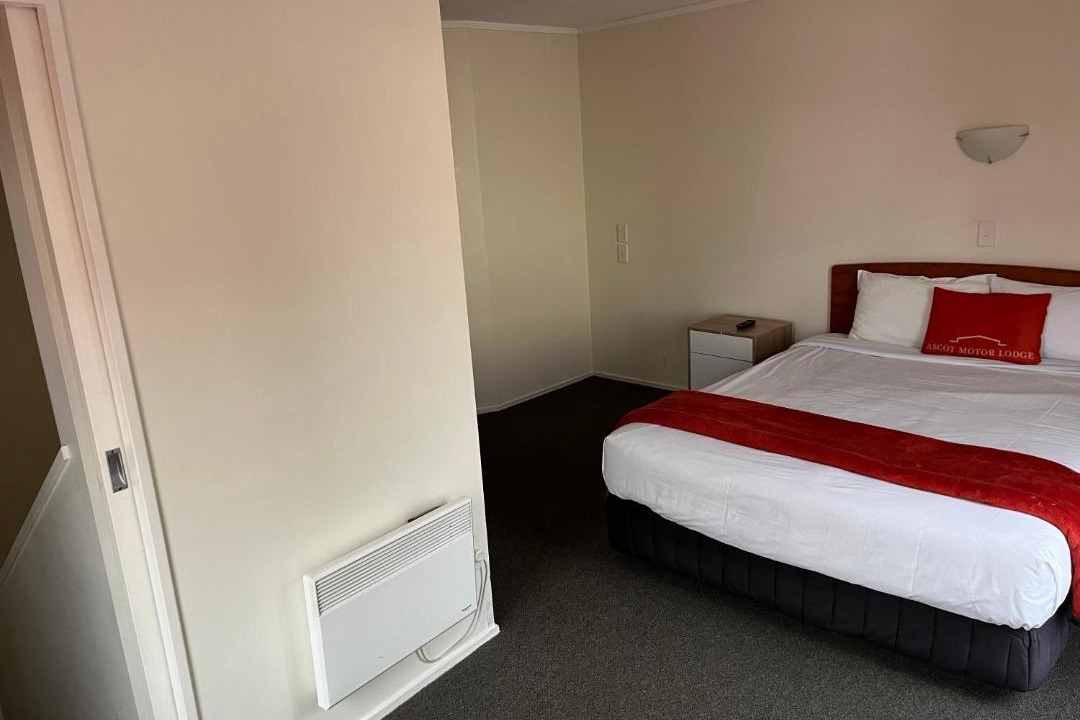 Photo of Others in Newtown