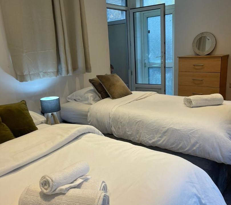 Photo of Others in Barking