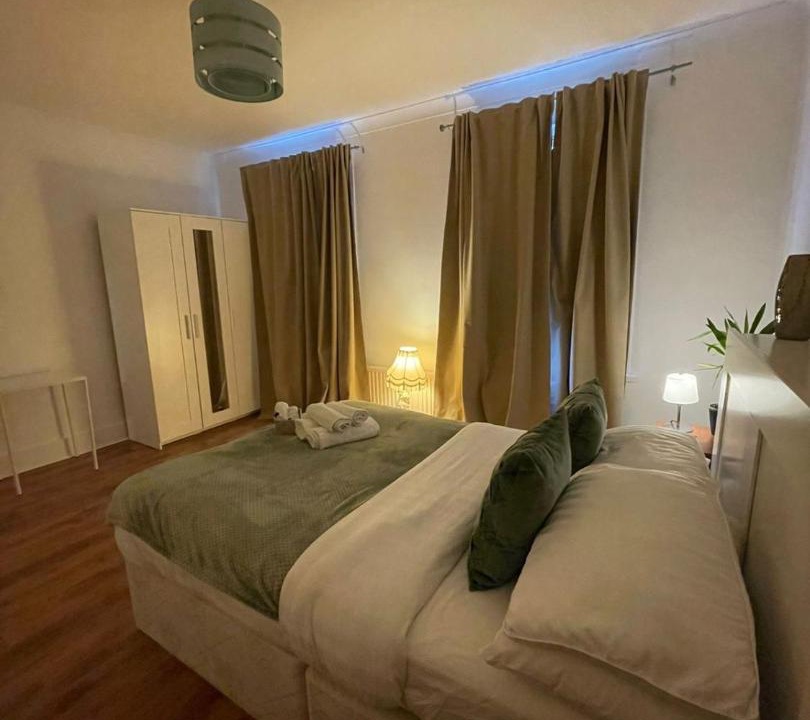 Photo of Others in Barking