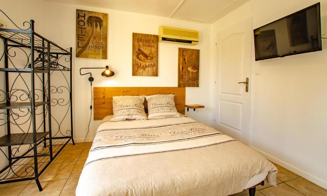 Photo of Others in Droupt-Saint-Basle