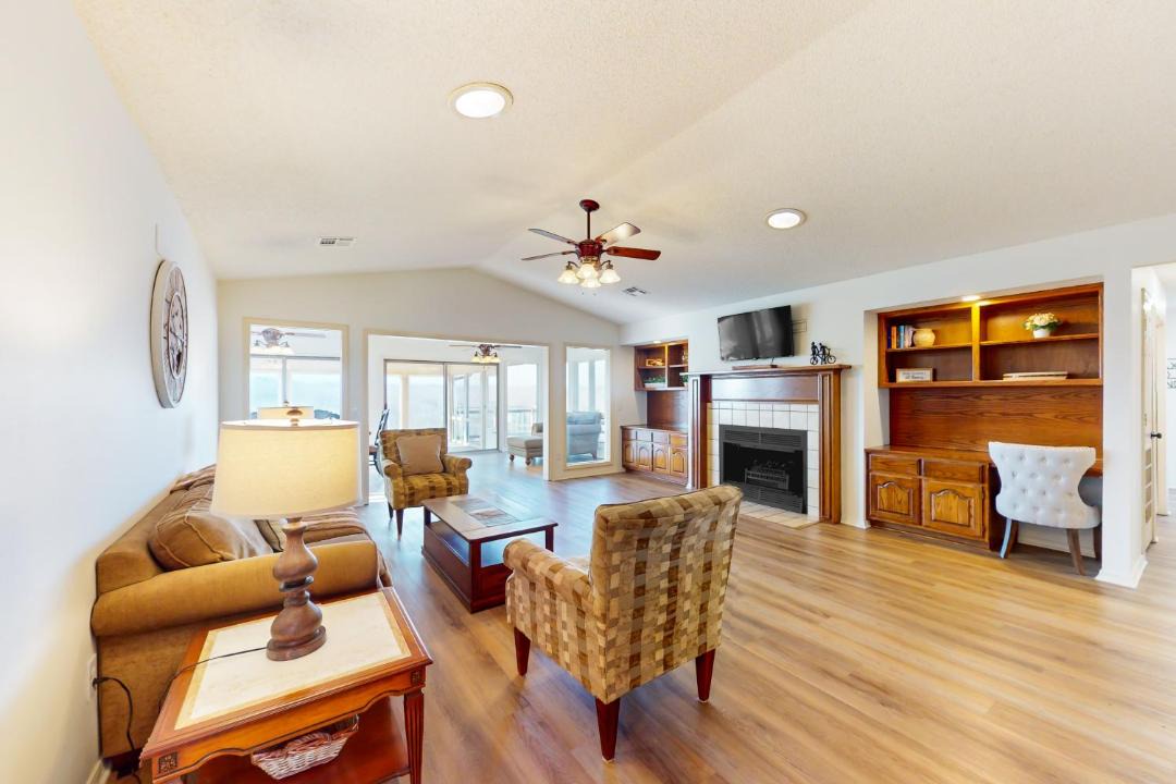 Photo of Others in Bella Vista