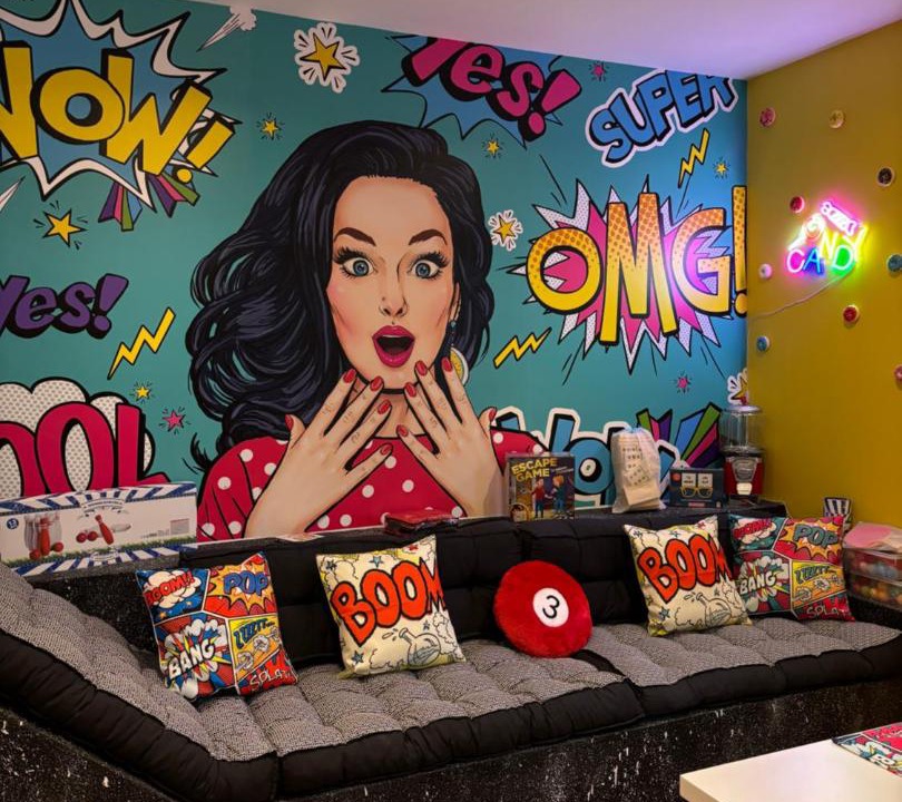 Photo of Others in Magenta