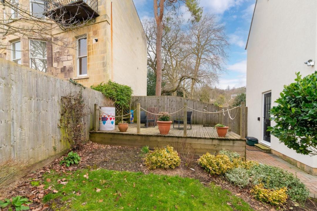 Photo of Others in Upper Town