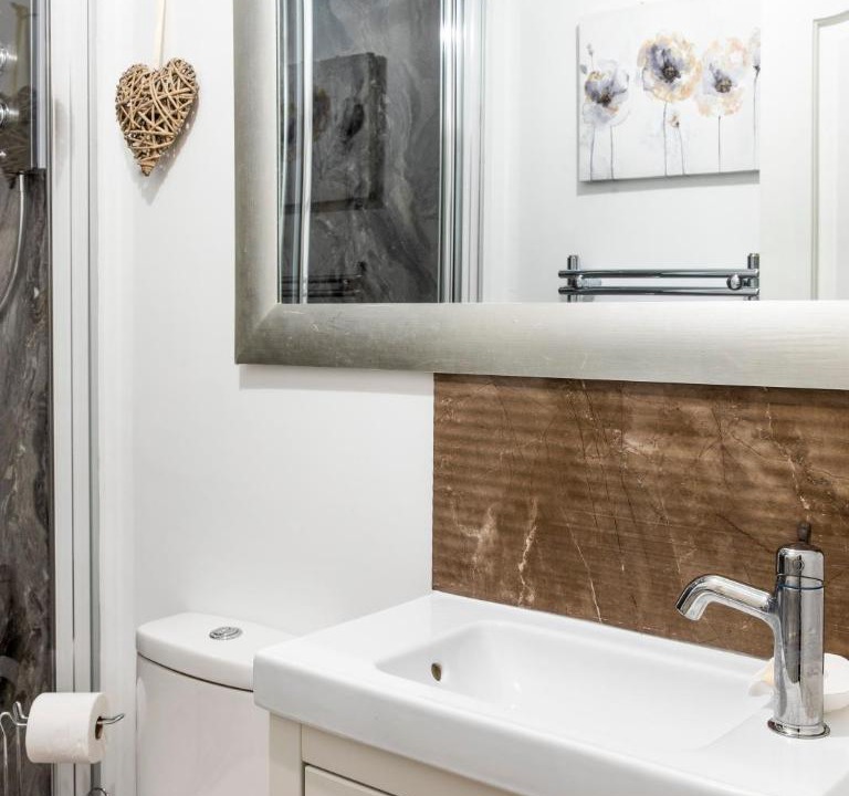 Photo of Others in Lochwinnoch