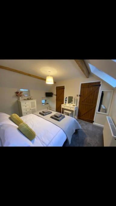 Photo of Others in Youlgreave