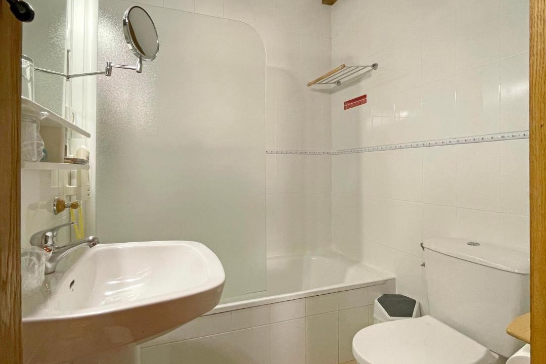 Photo of Bathroom in Basaburua