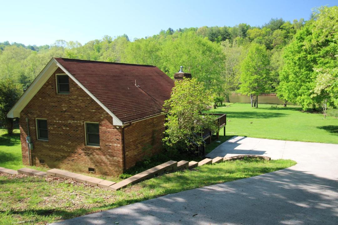 Photo of Others in Grassy Creek