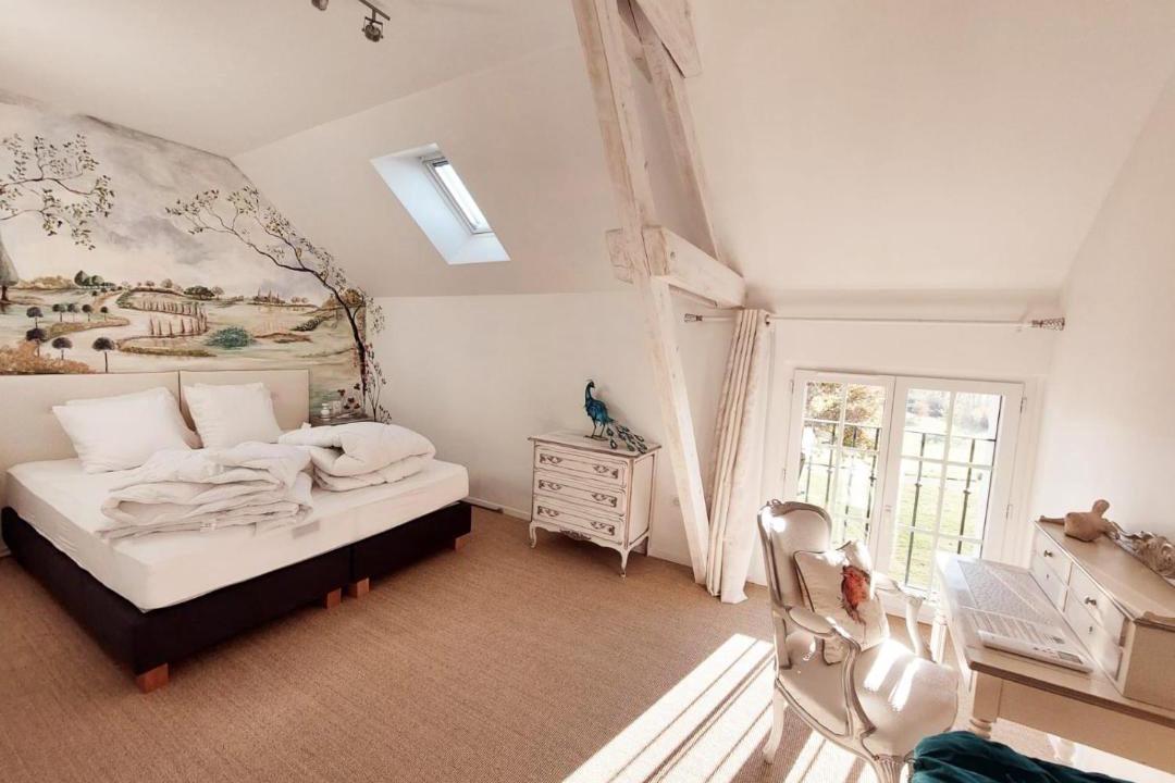 Photo of Others in Flere-la-Riviere