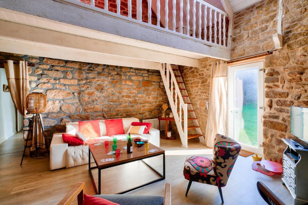 Photo of Others in Saint-Guenole