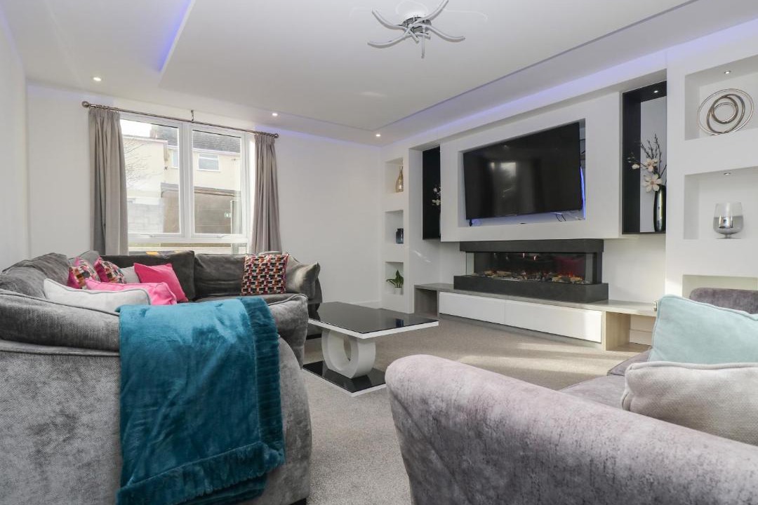 Photo of Others in Mullion