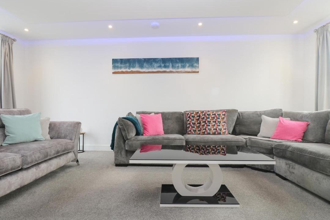 Photo of Others in Mullion