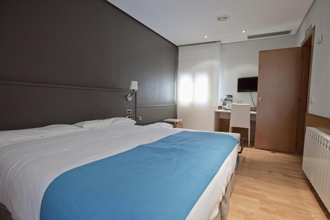 Photo of Bedroom in Huarte