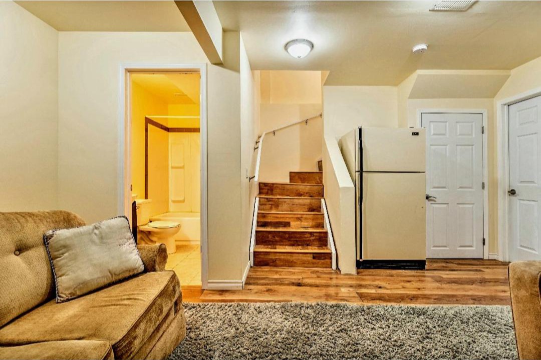 Photo of Others in Auburn Bay