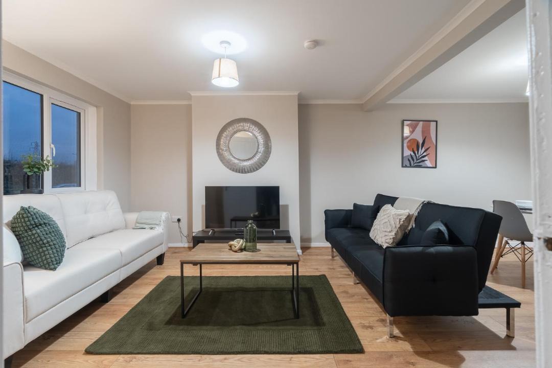 Photo of Others in Bishopton