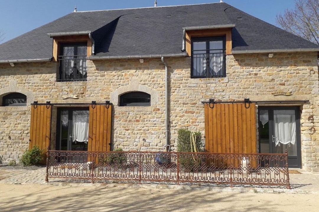 Photo of Others in Pontorson