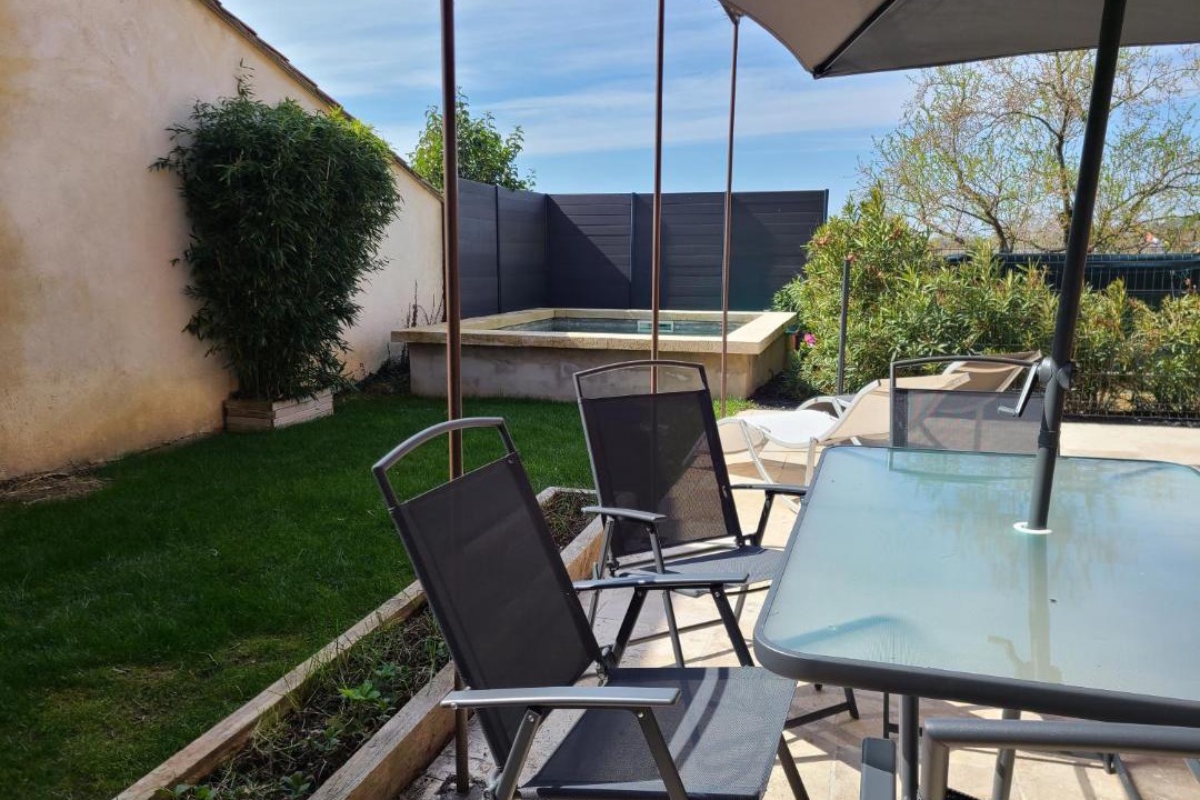 Photo of Patio Balcony in Villes-sur-Auzon