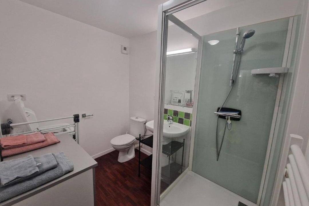 Photo of Bathroom in Saint-Cast-le-Guildo