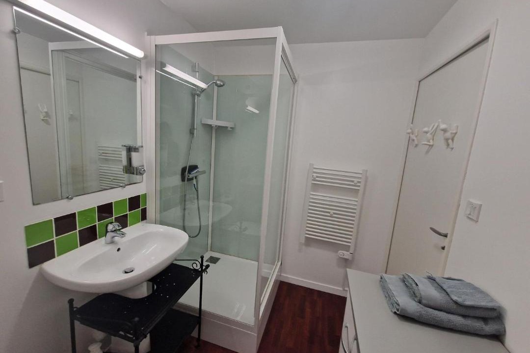 Photo of Bathroom in Saint-Cast-le-Guildo