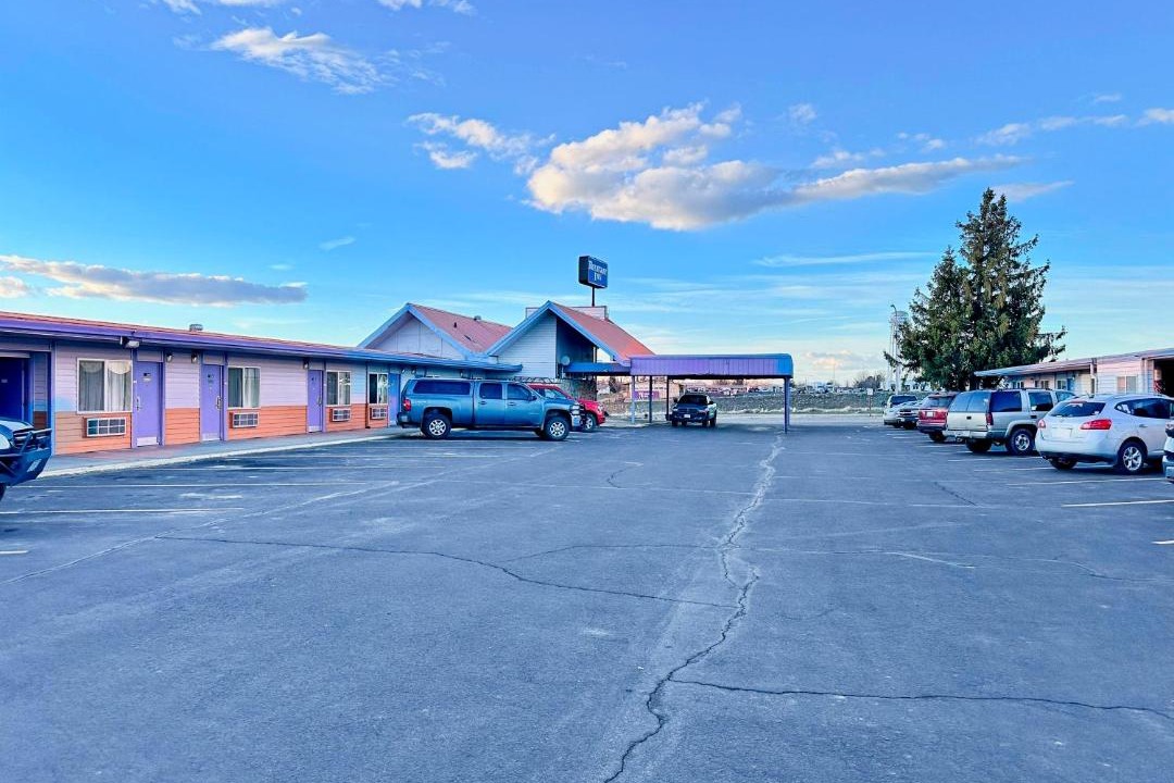 Photo of Others in Boardman