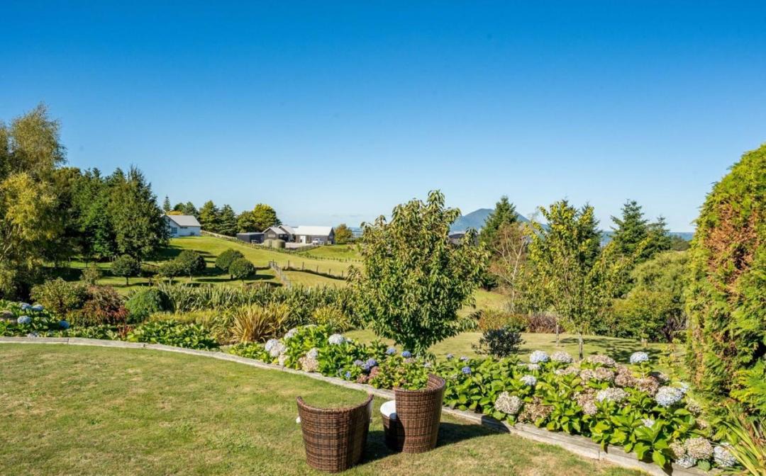 Photo of Others in Acacia Bay