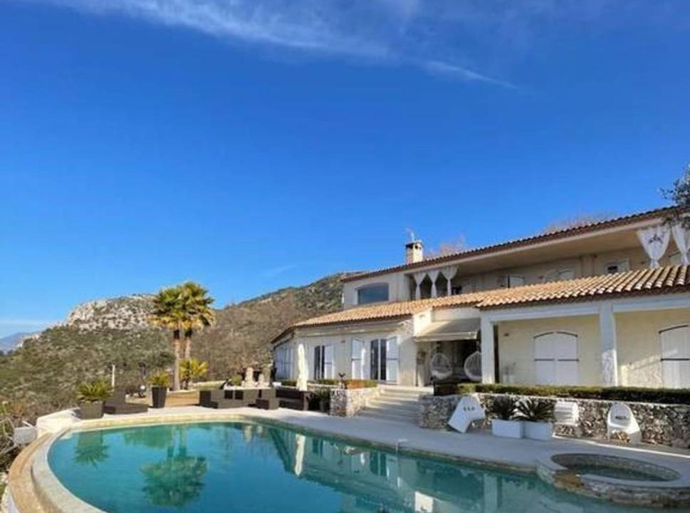 Photo of Others in Aspremont