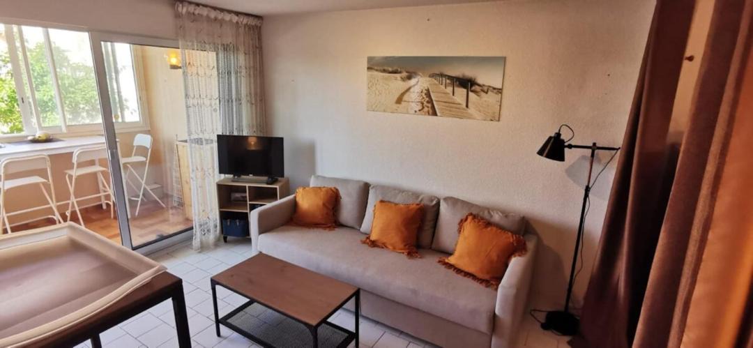 Photo of Livingroom in Frontignan