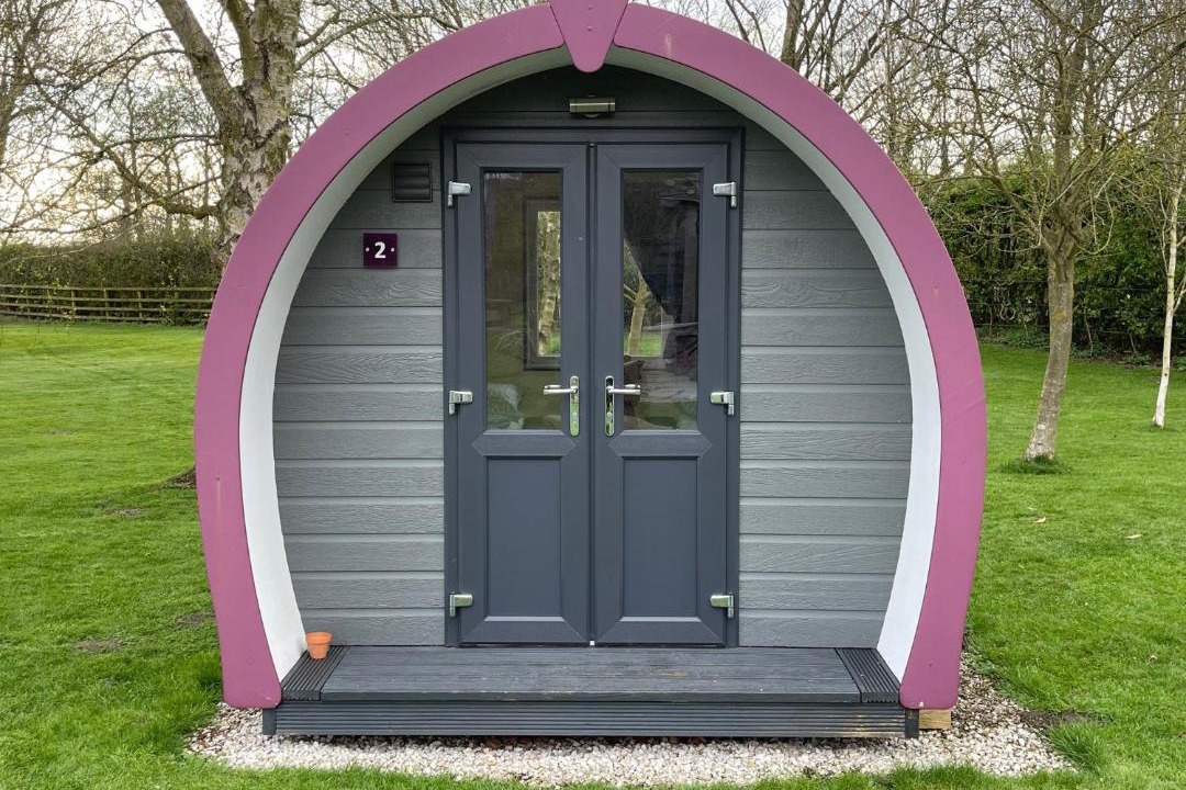 Photo of Others in Low Catton