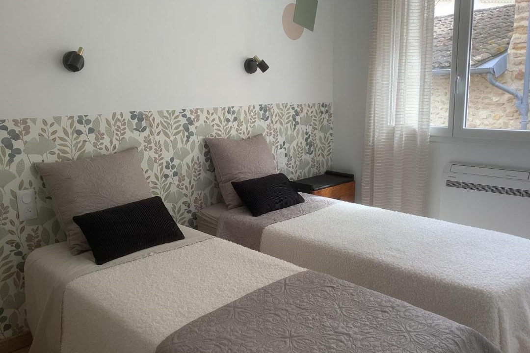 Photo of Others in Upie