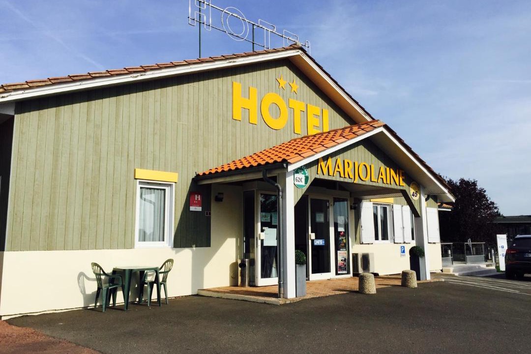 Photo of Others in Roullet-Saint-Estephe