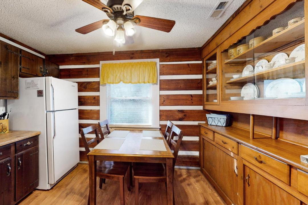 Photo of Kitchen in Qualla