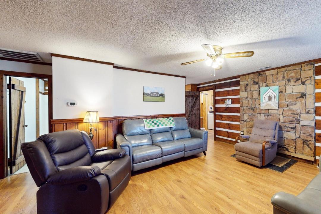 Photo of Others in Qualla