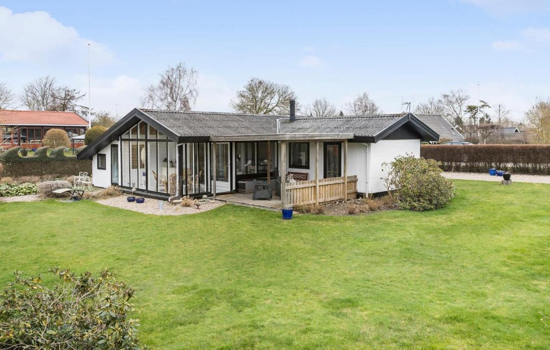 Photo of Others in Frolunde