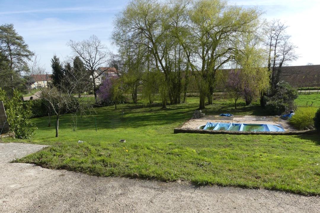 Photo of Others in Vic-de-Chassenay