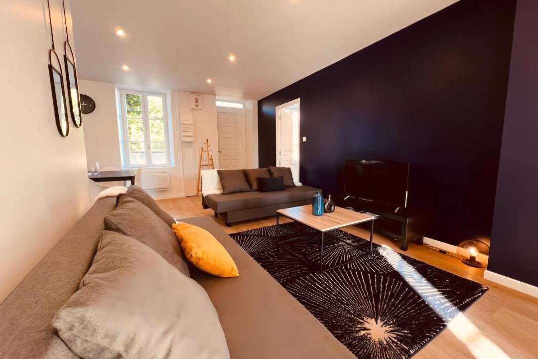 Photo of Livingroom in Montlucon