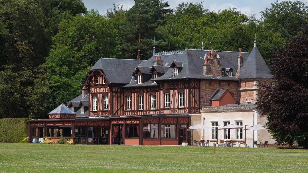 Photo of Others in Silly-en-Gouffern