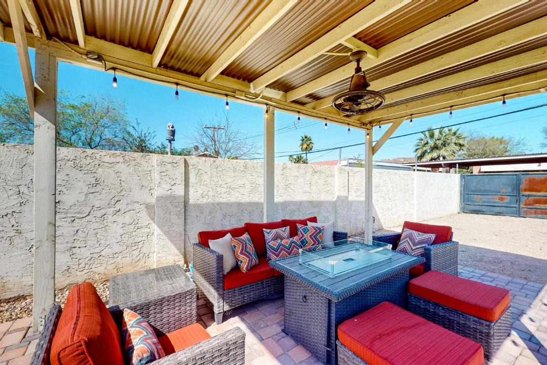 Photo of Livingroom in Encanto