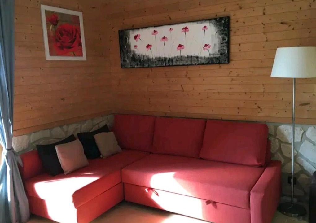 Photo of Livingroom in Hotonnes
