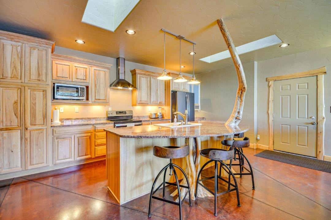 Photo of Others in Nye