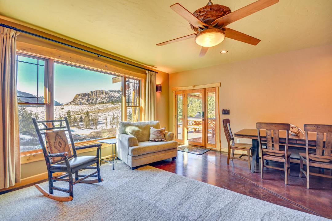 Photo of Others in Nye