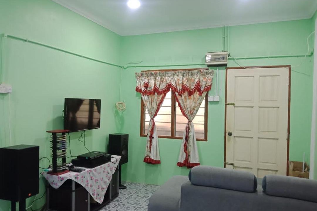 Photo of Livingroom in Kampung Kuala Serdang