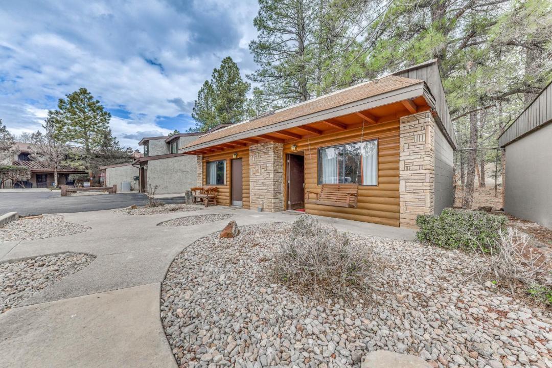 Photo of Buildings in Ruidoso