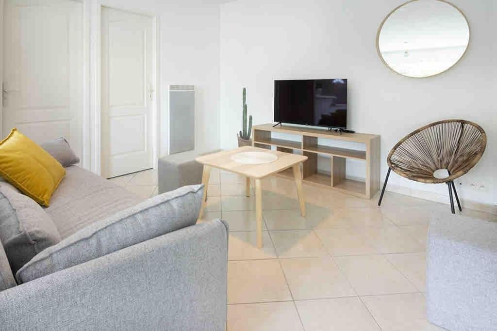 Photo of Others in Quartier du Stade