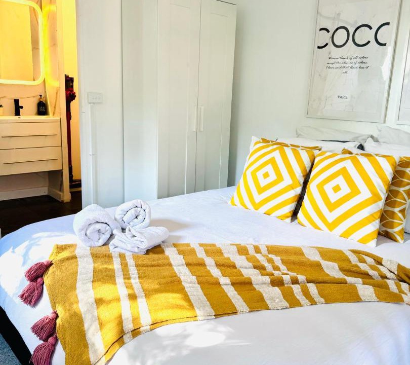 Photo of Others in Melton West