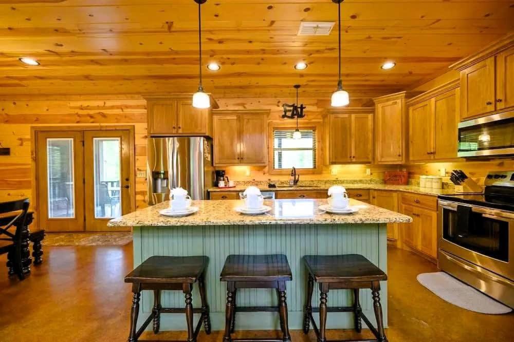 Photo of Kitchen in Hochatown