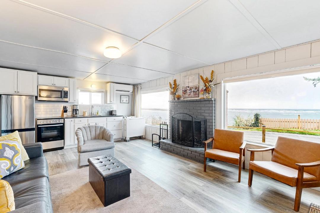 Photo of Others in Netarts